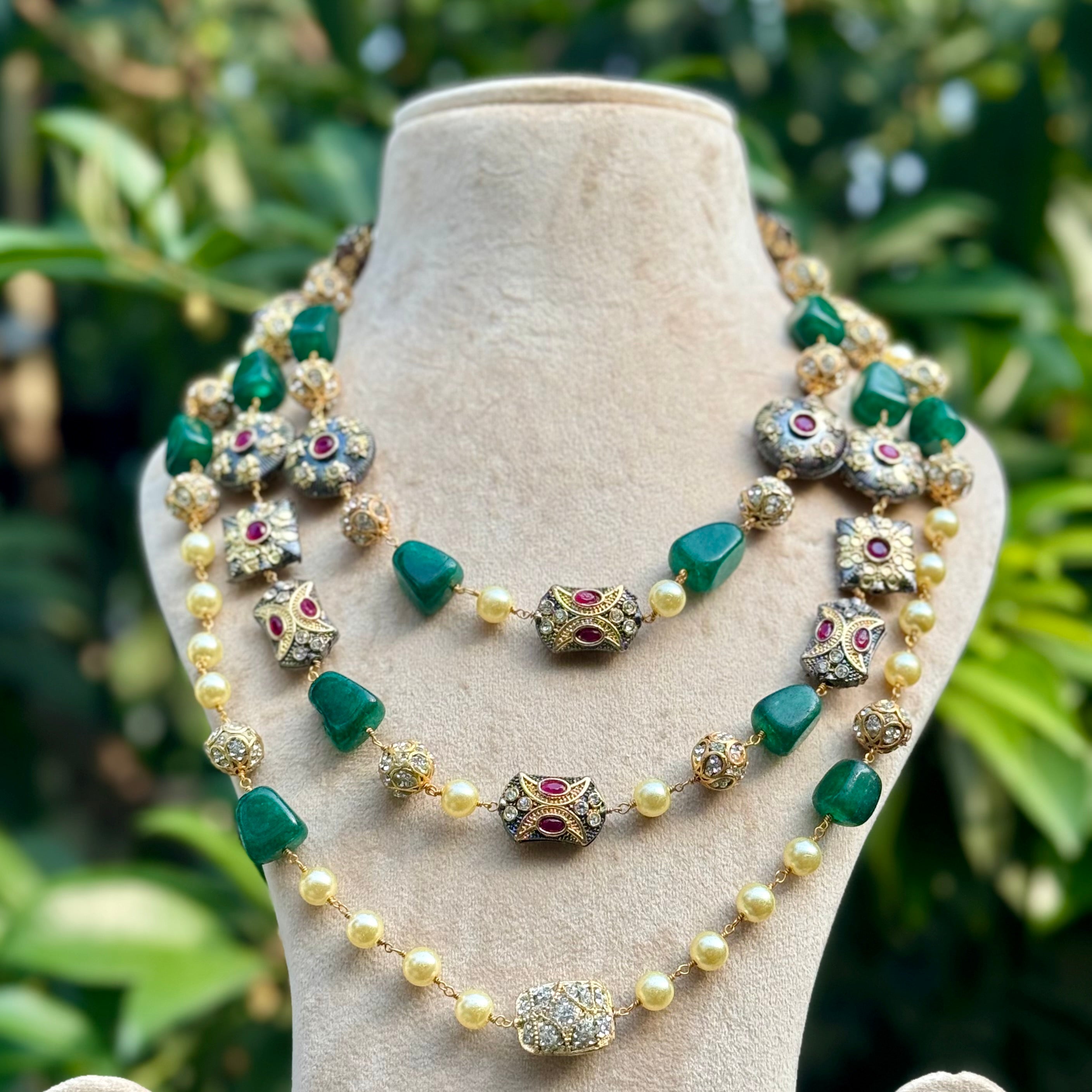 Emerald Noor Necklace