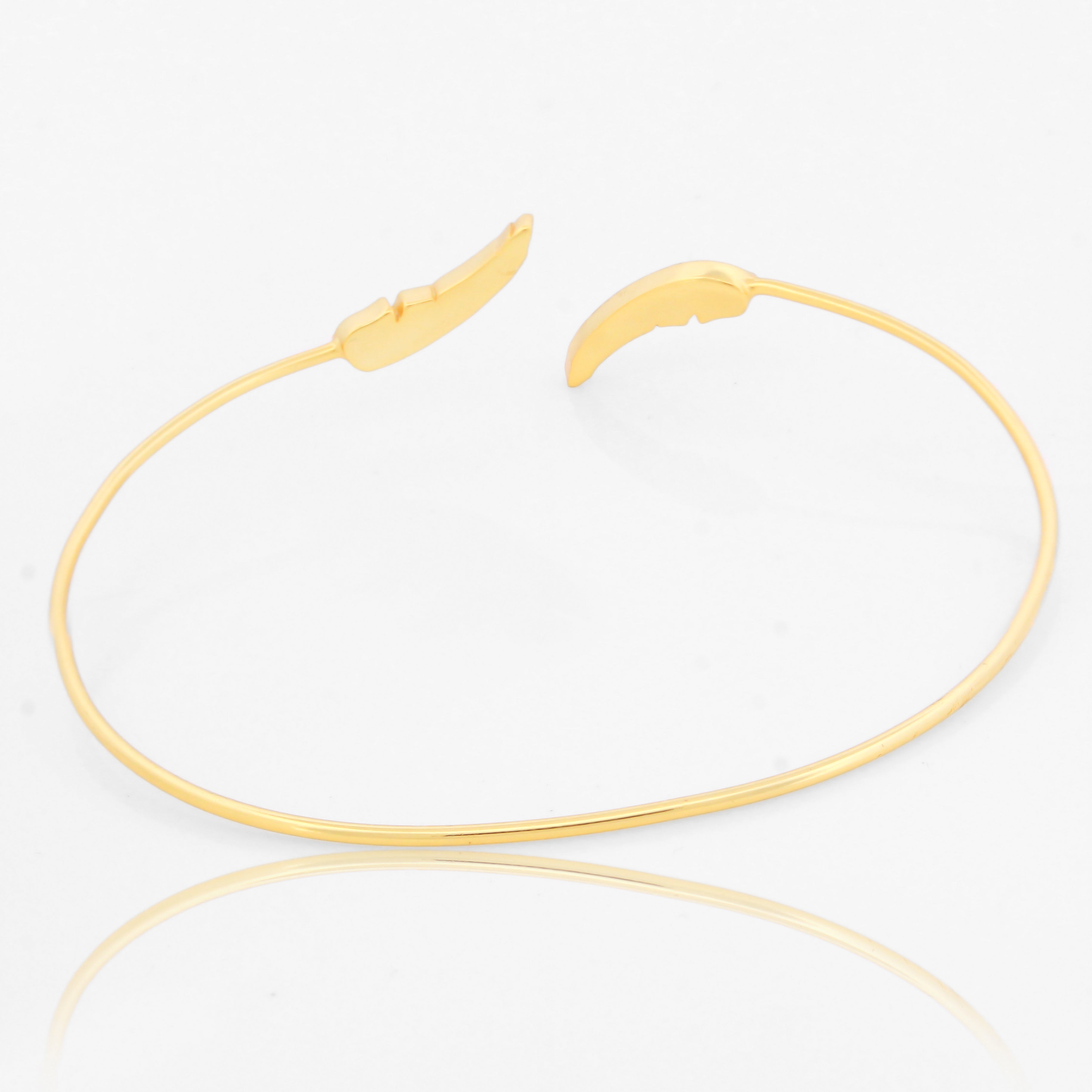 Statement leaf bracelet